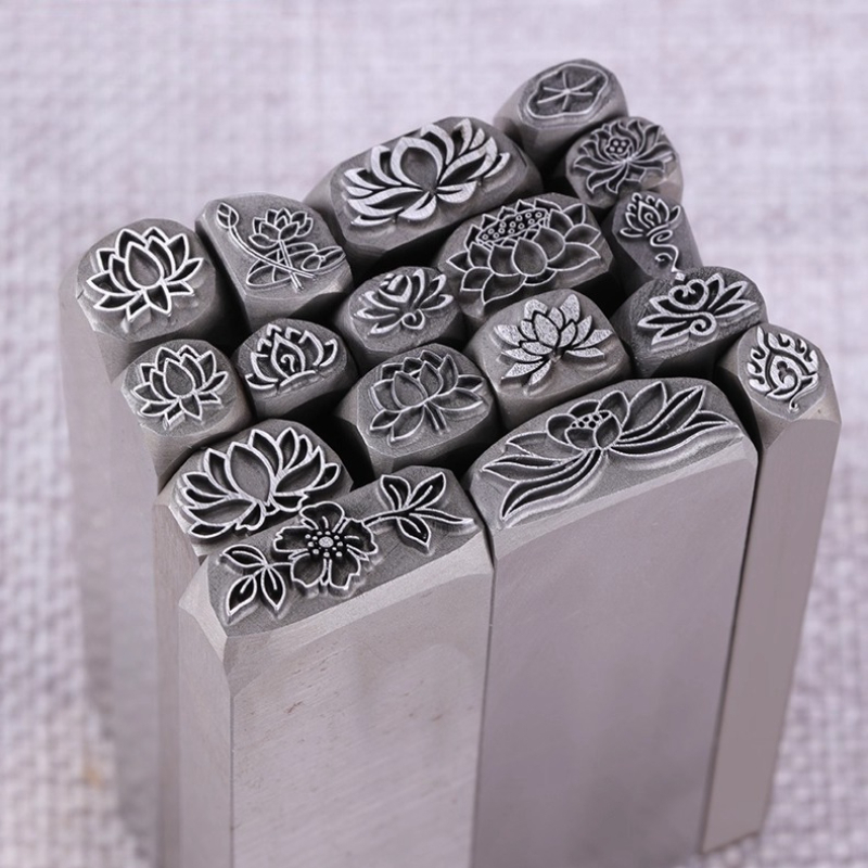 Lotus Flower Design Metal Stam - Leatherwork Flowers recensie en prijs